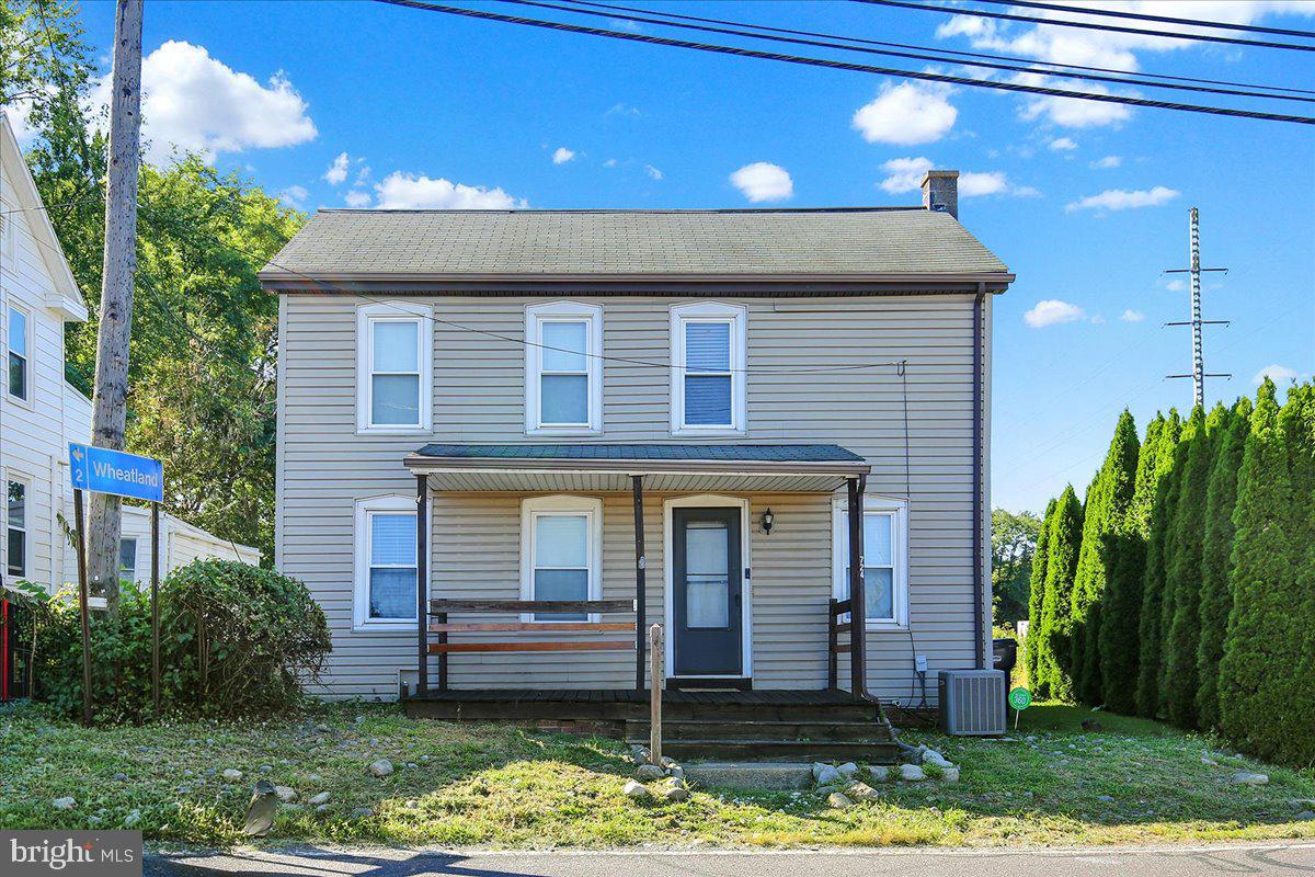 724 Rohrerstown Rd Property Photo 1