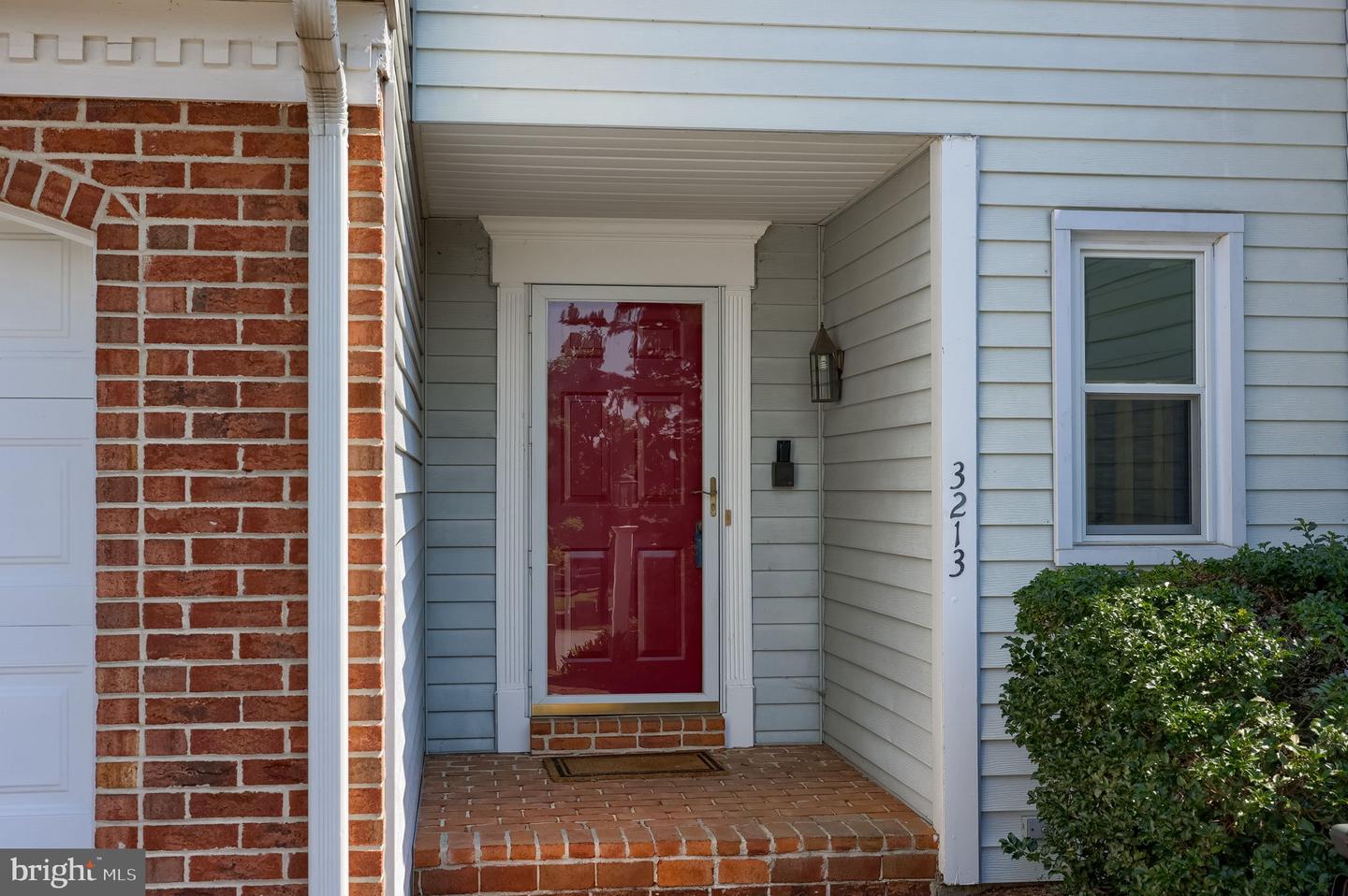 3213 Pinewyn Cir Property Photo 2