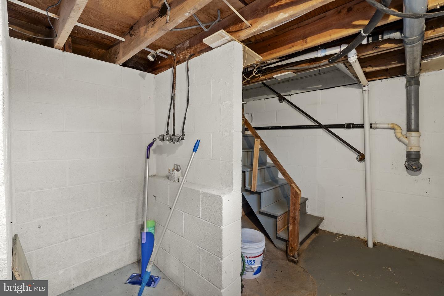 225 Hartings Park Rd Property Photo 46