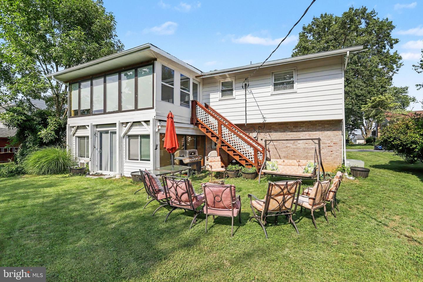2148 Sherwal Ave Property Photo 27
