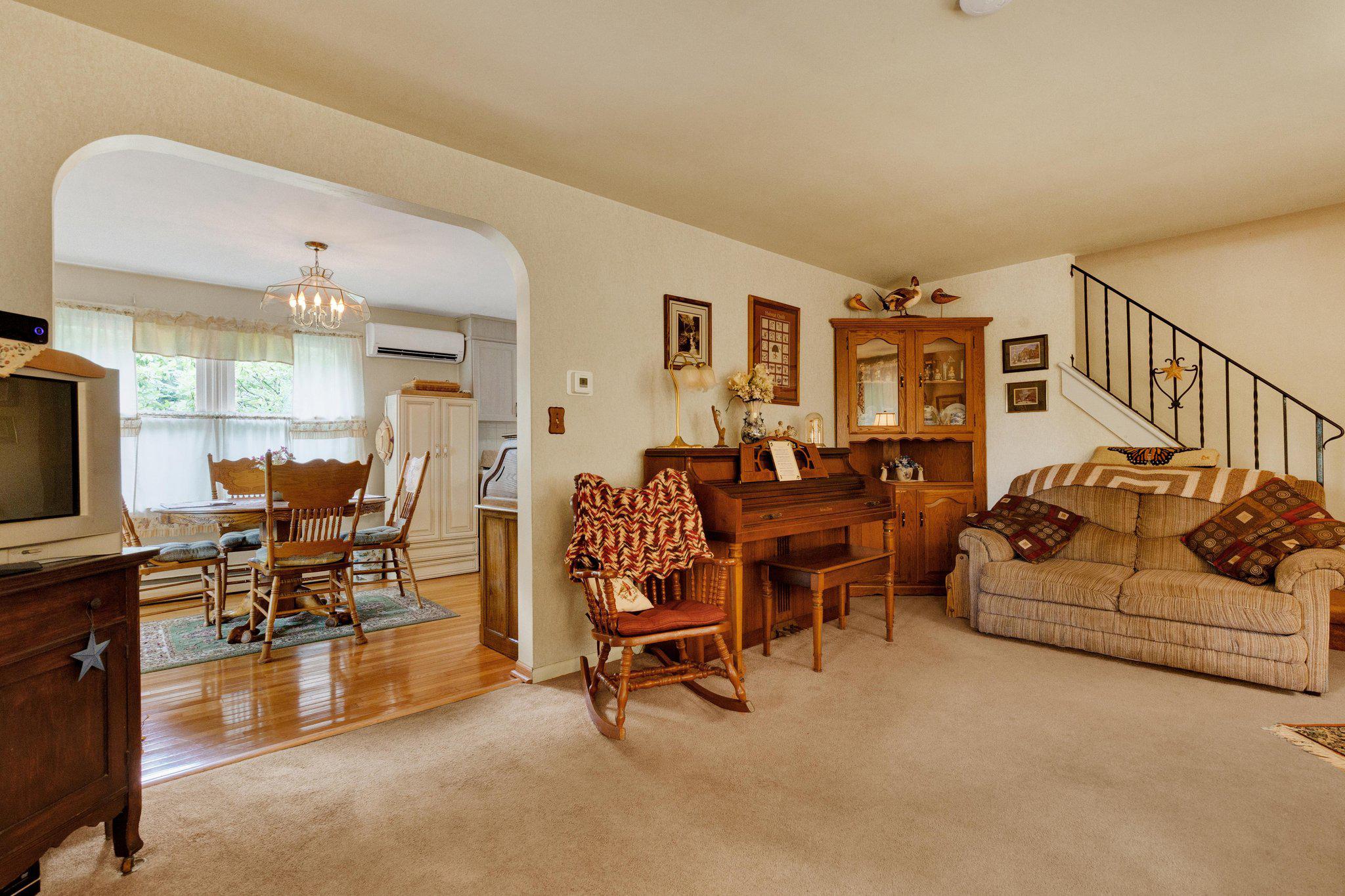 PALA2091824 Property Photo 6
