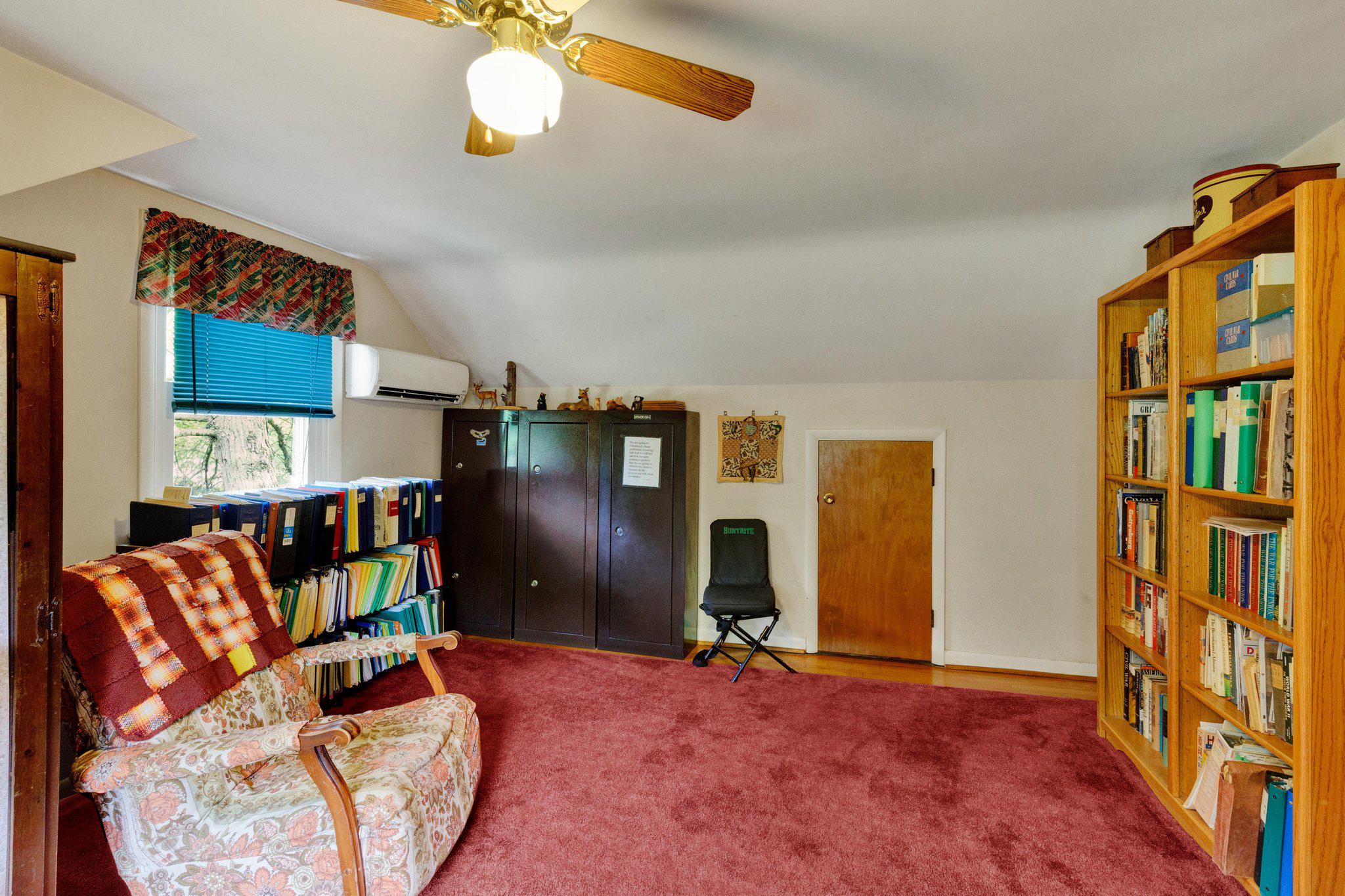 PALA2091824 Property Photo 18