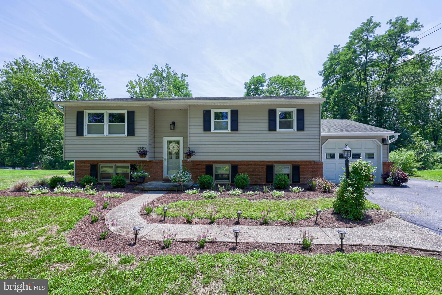 3356 Turnpike Rd Property Photo 1