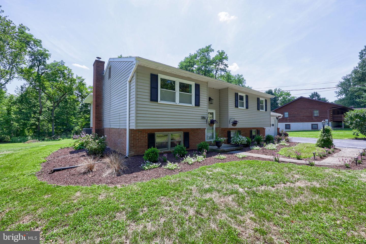 3356 Turnpike Rd Property Photo 5