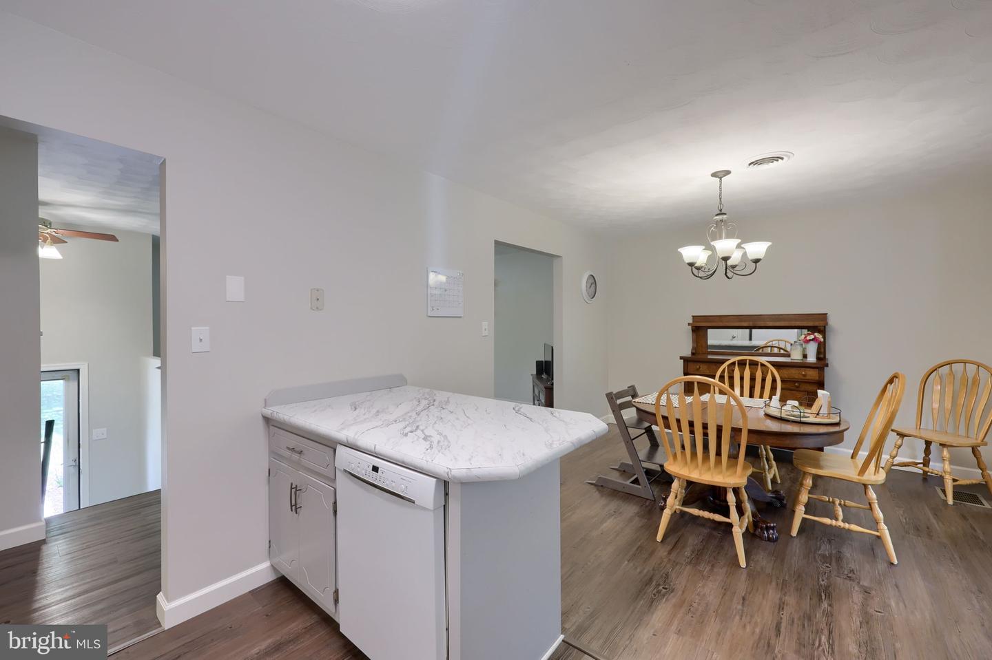 3356 Turnpike Rd Property Photo 18