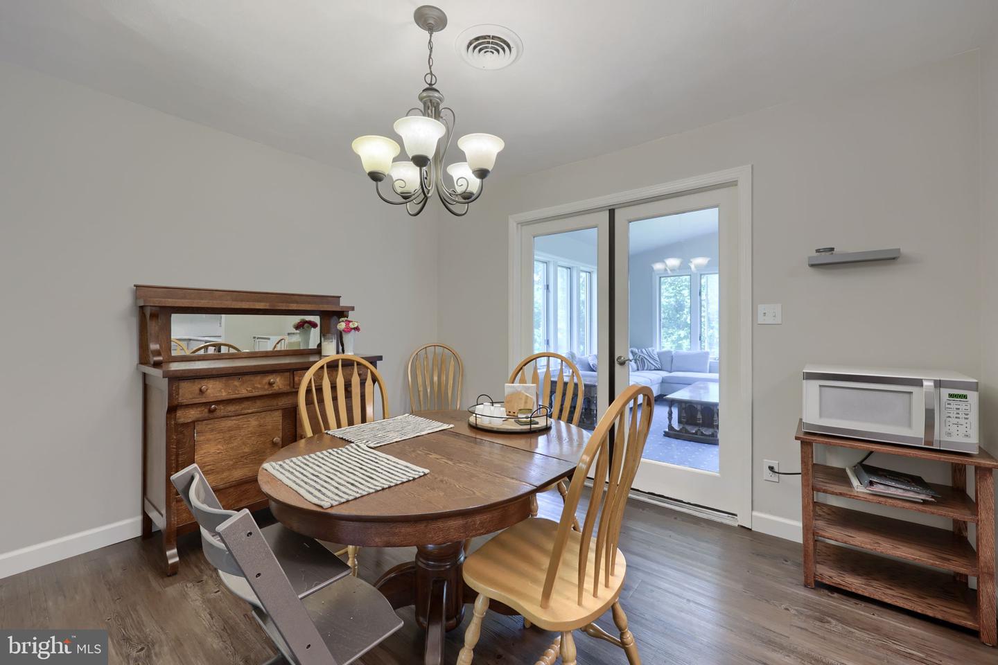 3356 Turnpike Rd Property Photo 19