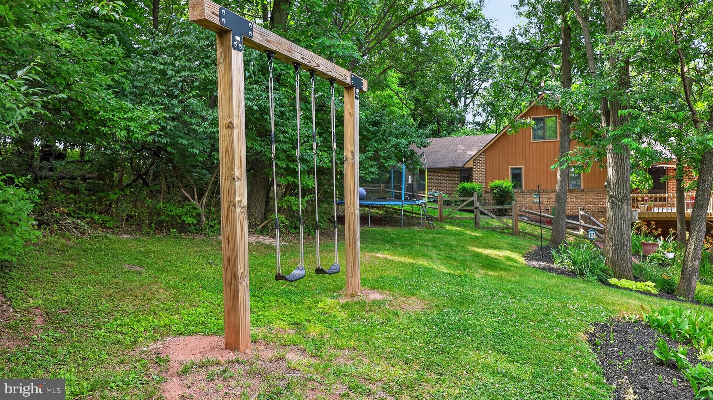 2571 Valley View Rd Property Photo 46