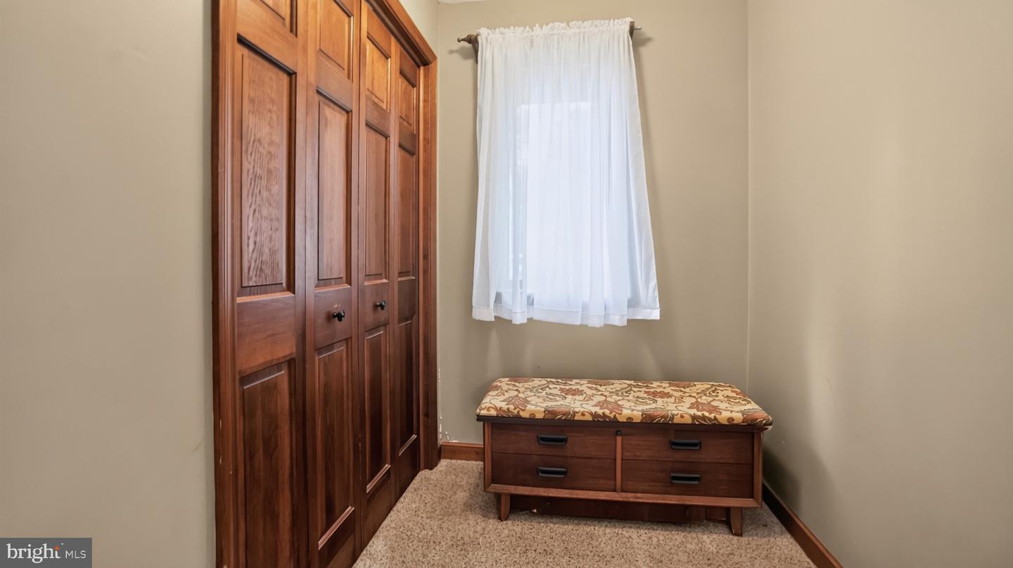 2571 Valley View Rd Property Photo 70