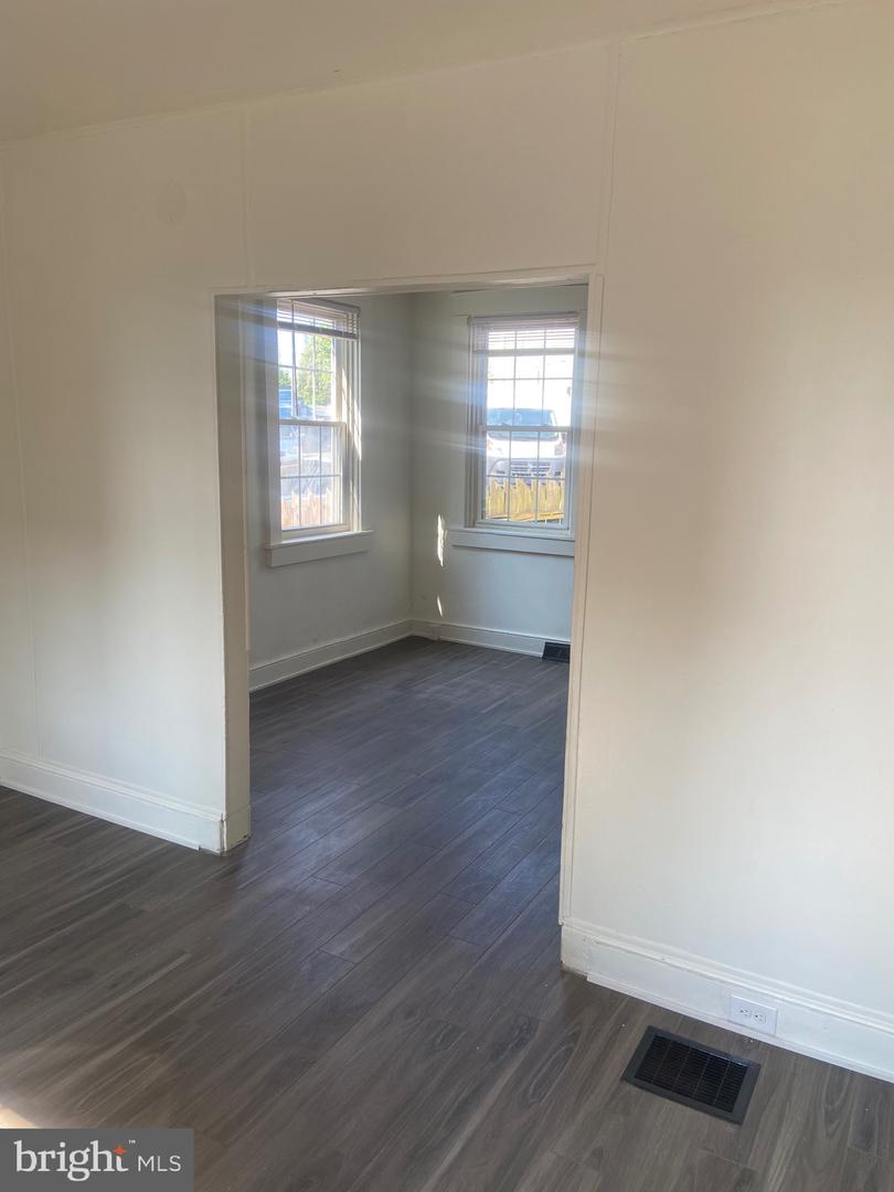 124 S Arch St Property Photo 4