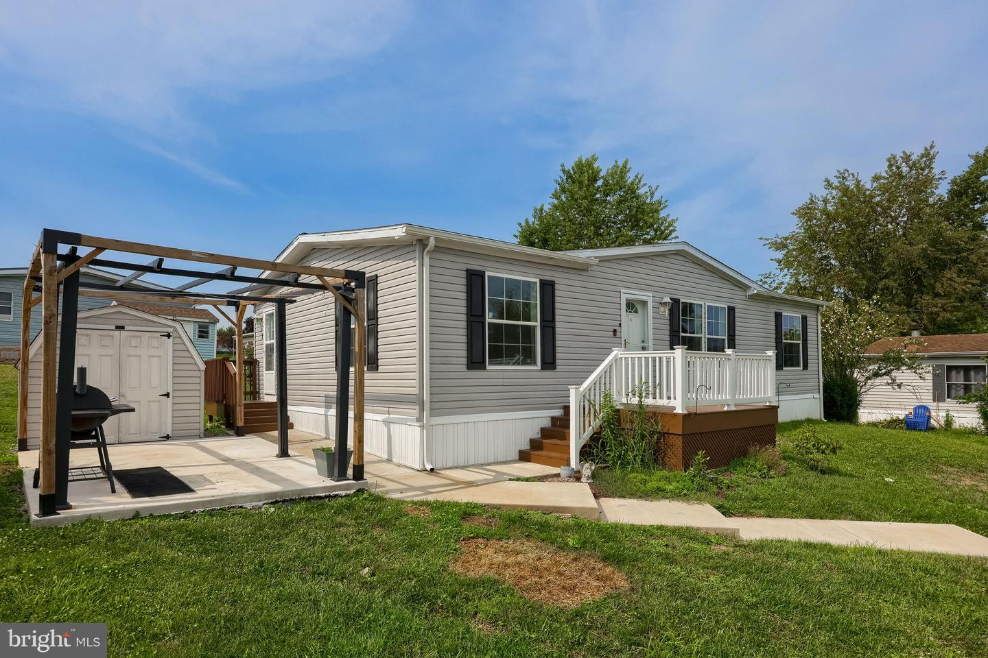 101 Fawn Meadow Ct Property Photo 1