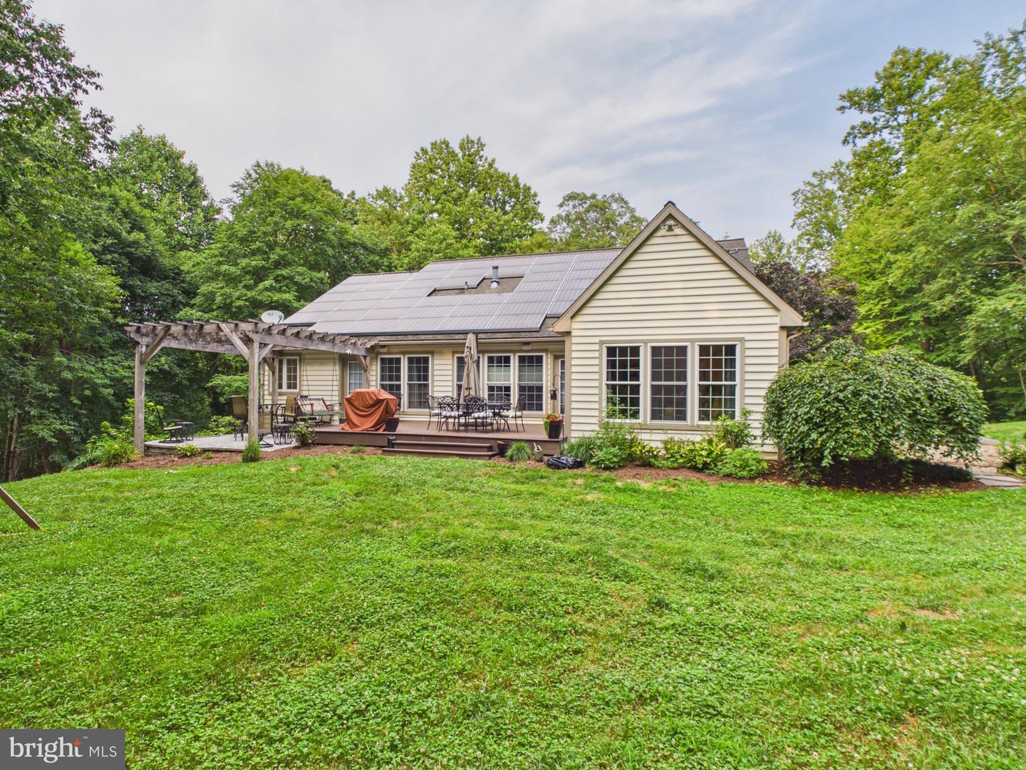 70 Snyder Hollow Rd Property Photo 9