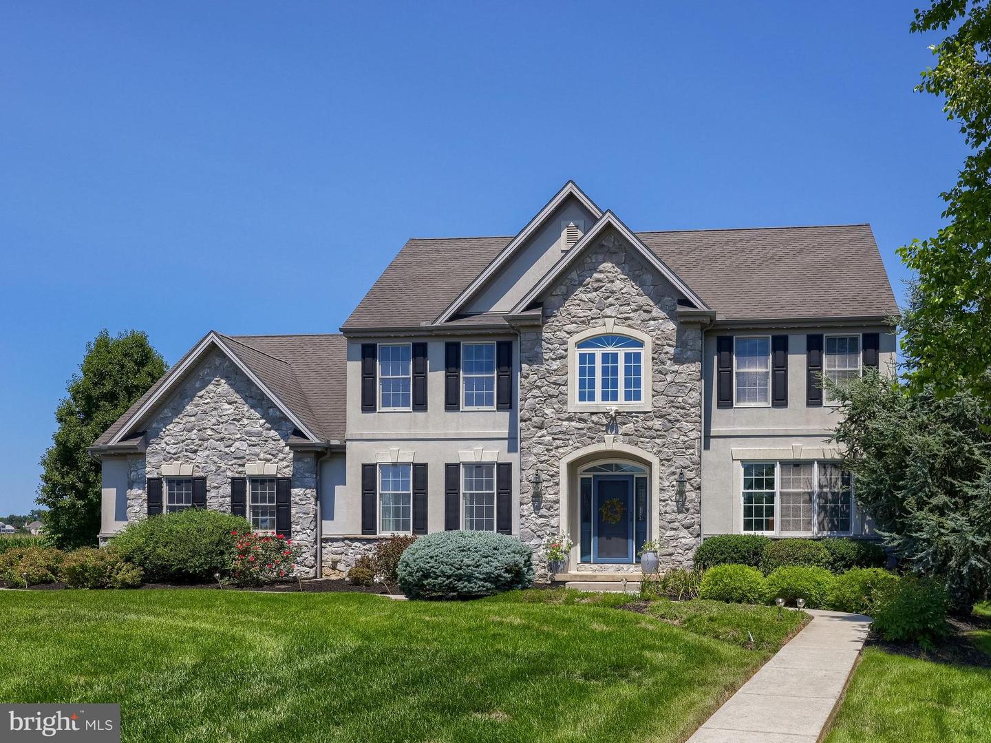 309 CHADWYCK LN