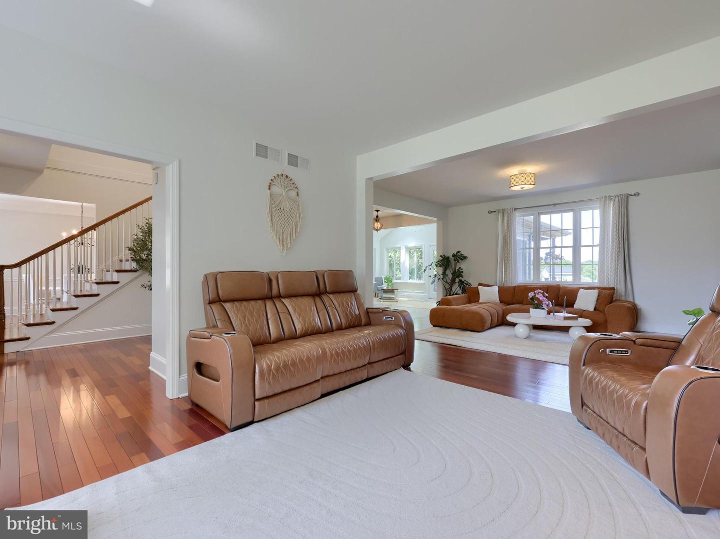 309 Chadwyck Ln Property Photo 19