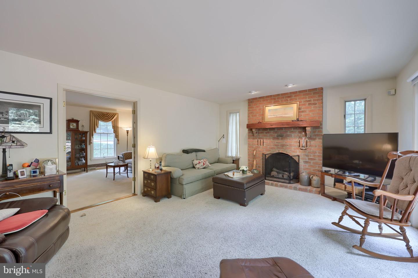 1 Warren Cir Property Photo 12