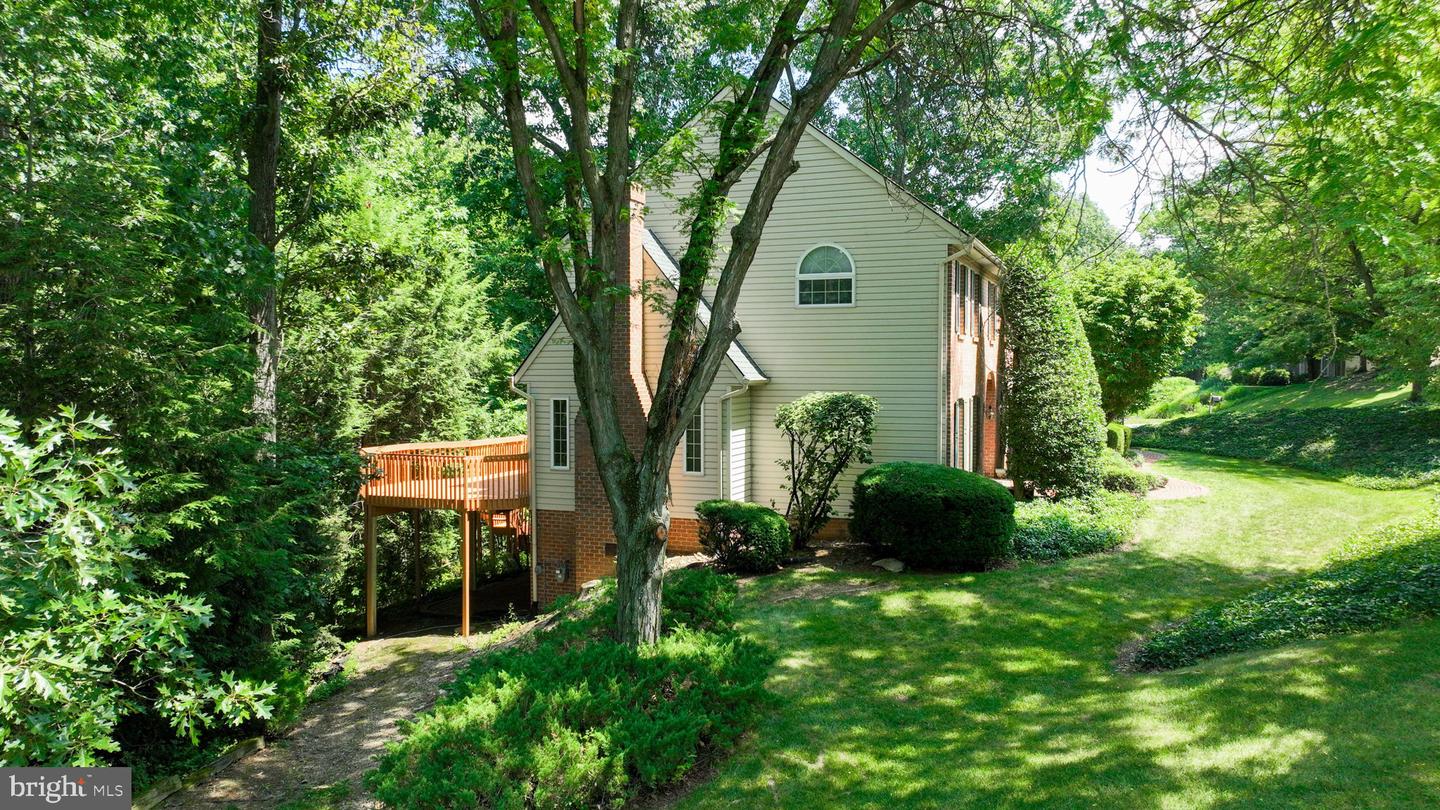1 Warren Cir Property Photo 46