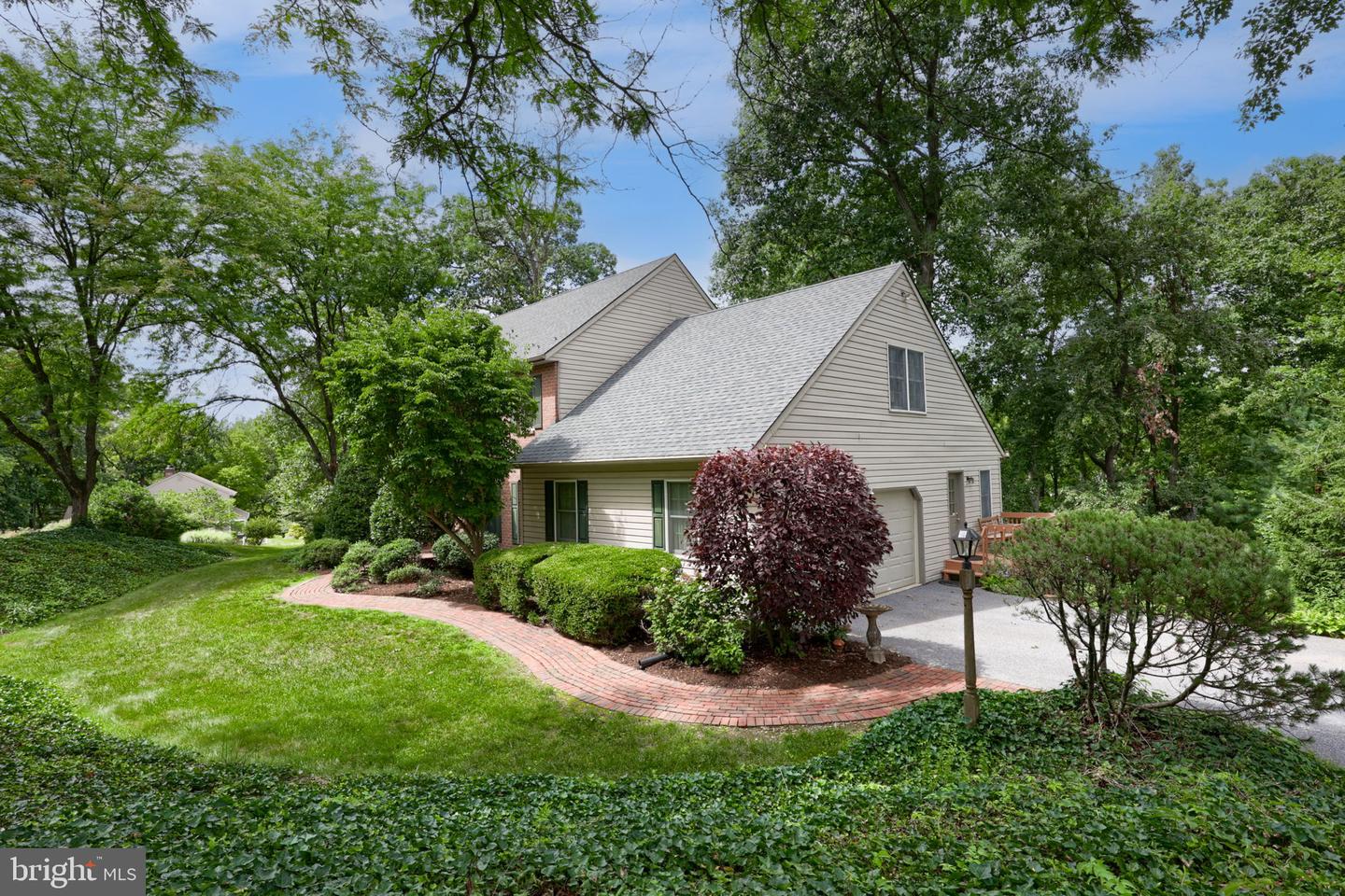 1 Warren Cir Property Photo 49