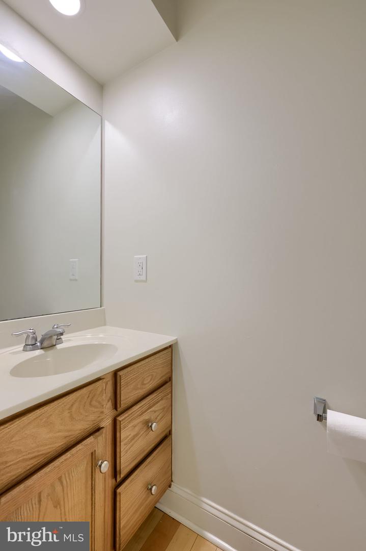 1314 Heatherwood Dr Property Photo 16