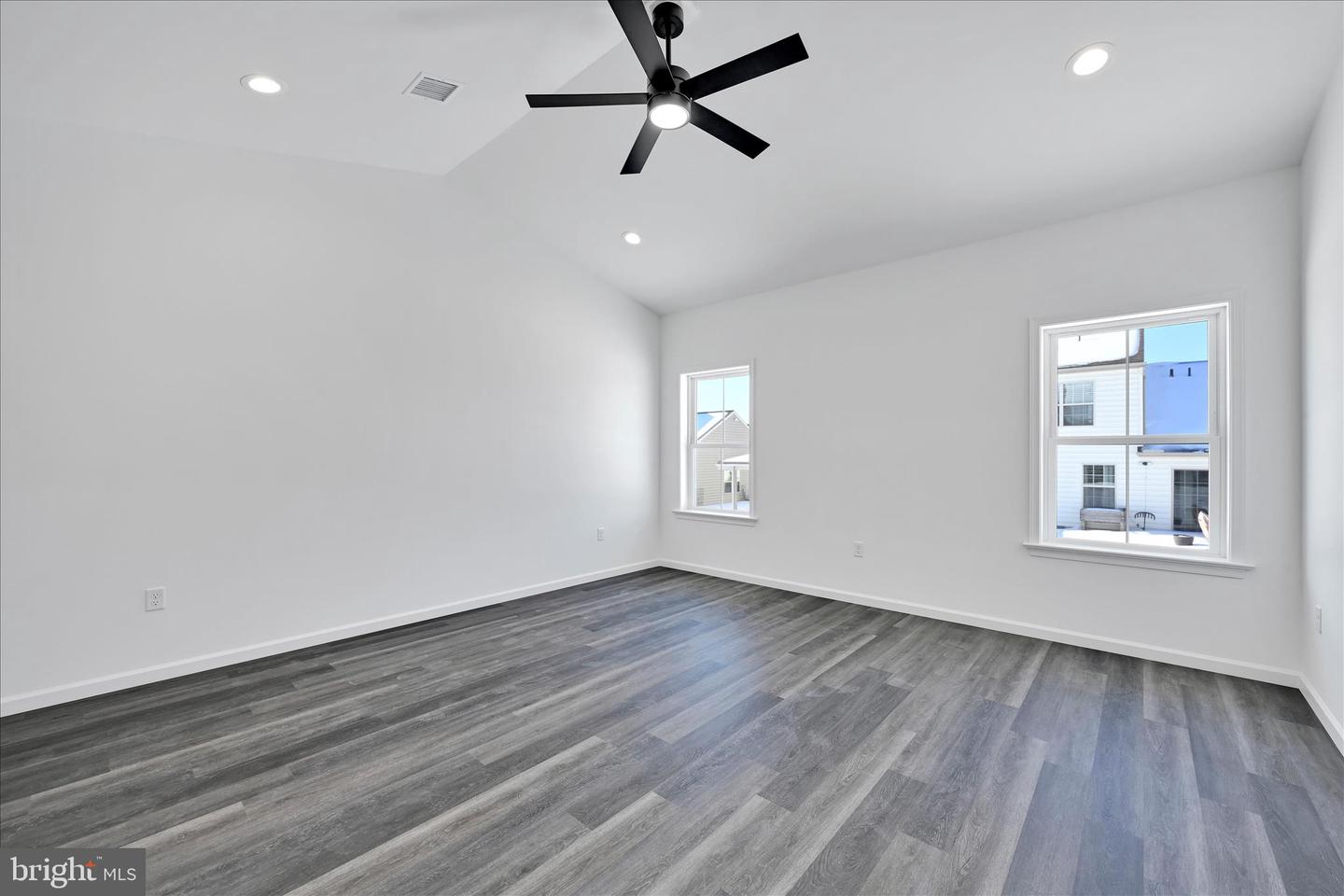 108 Hillard Fld Property Photo 14