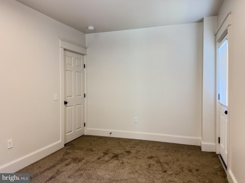 338 Ruby St Property Photo 22