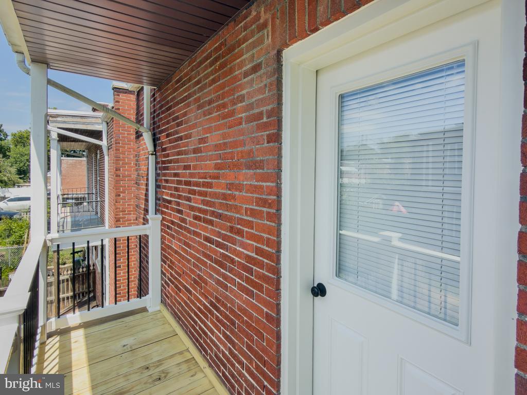 338 Ruby St Property Photo 23