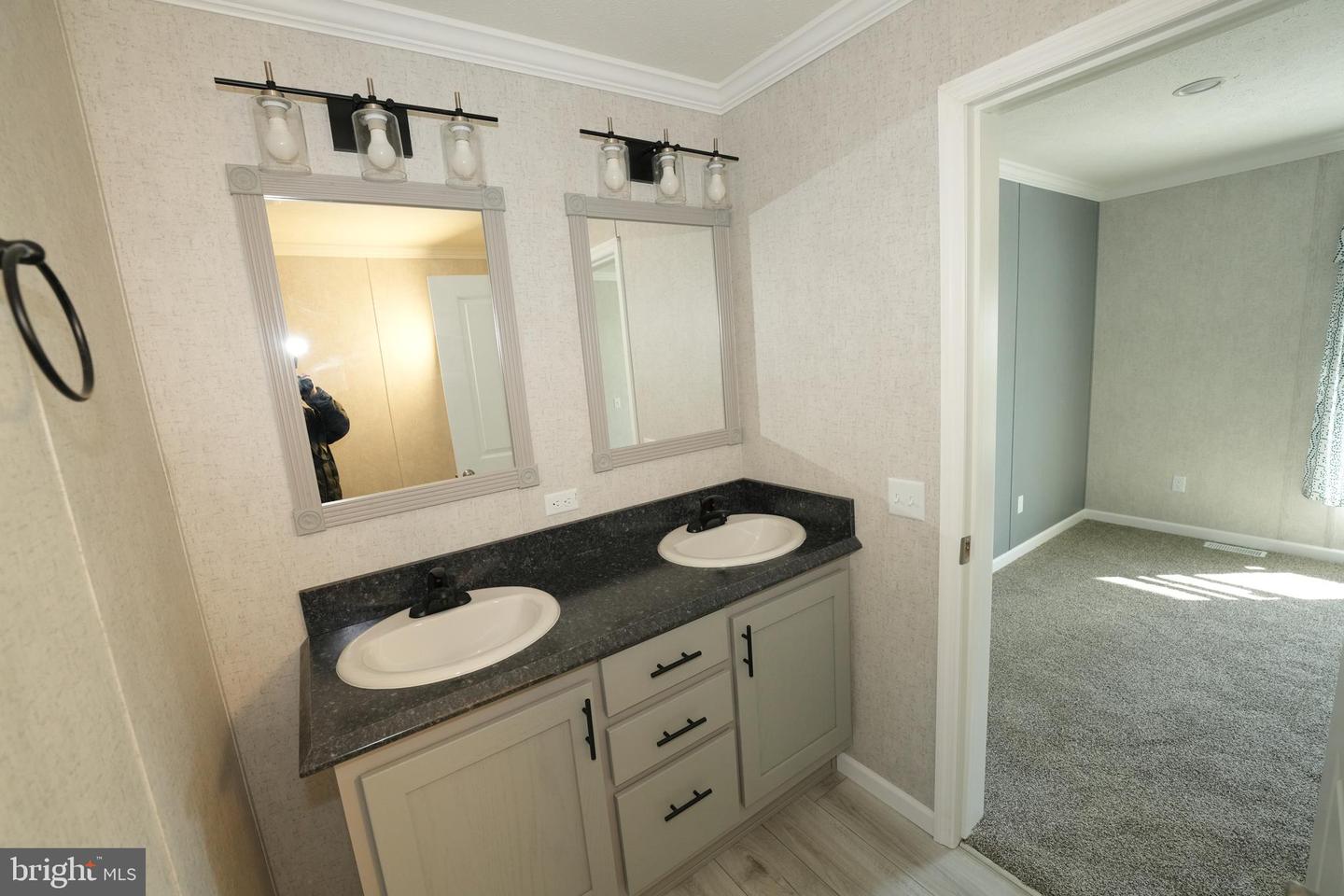 54 Rainbow Cir Property Photo 32