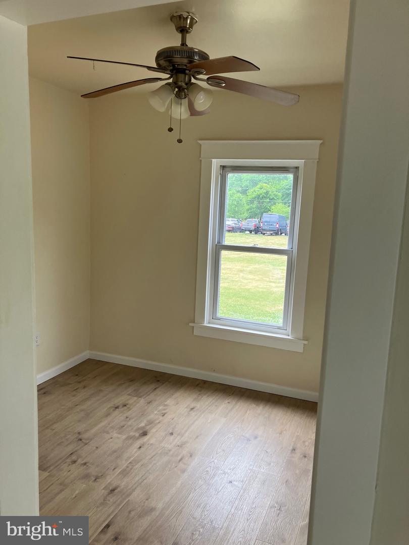 30 E Stiegel St Property Photo 29