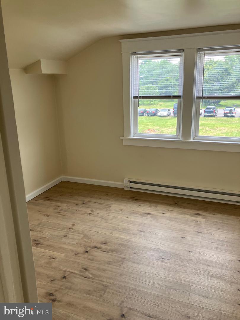 30 E Stiegel St Property Photo 44