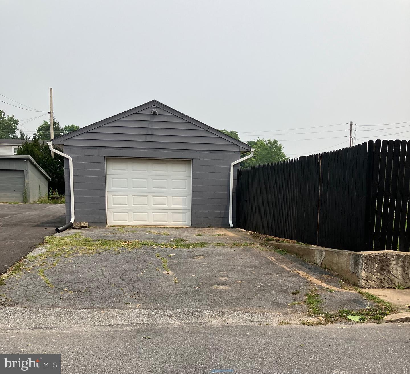 30 E Stiegel St Property Photo 52