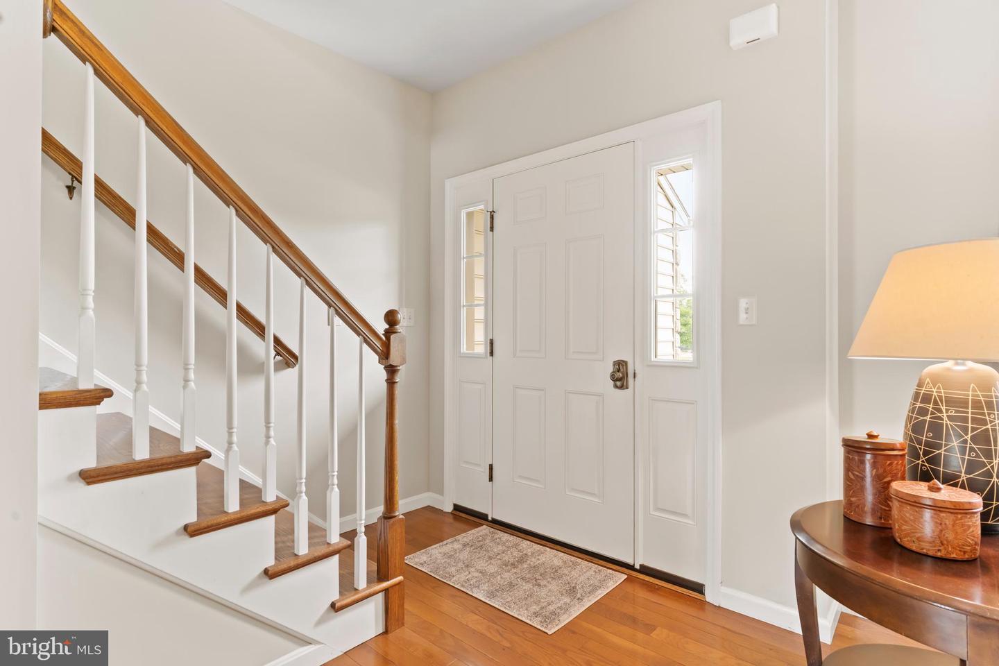 2 Stonecrest Trl Property Photo 4