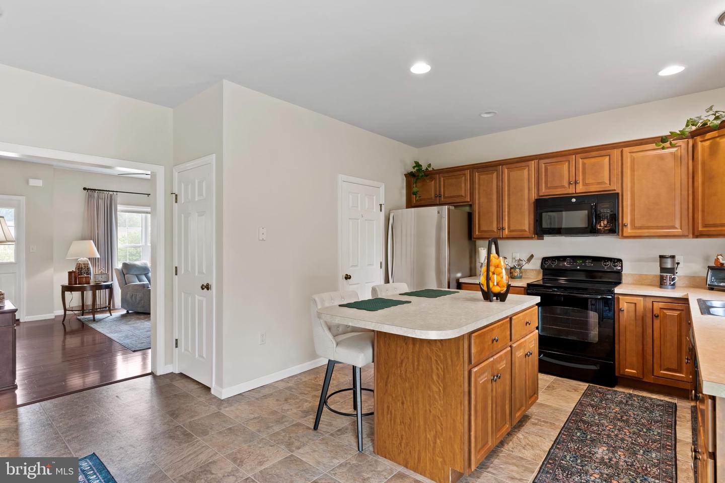 2 Stonecrest Trl Property Photo 8