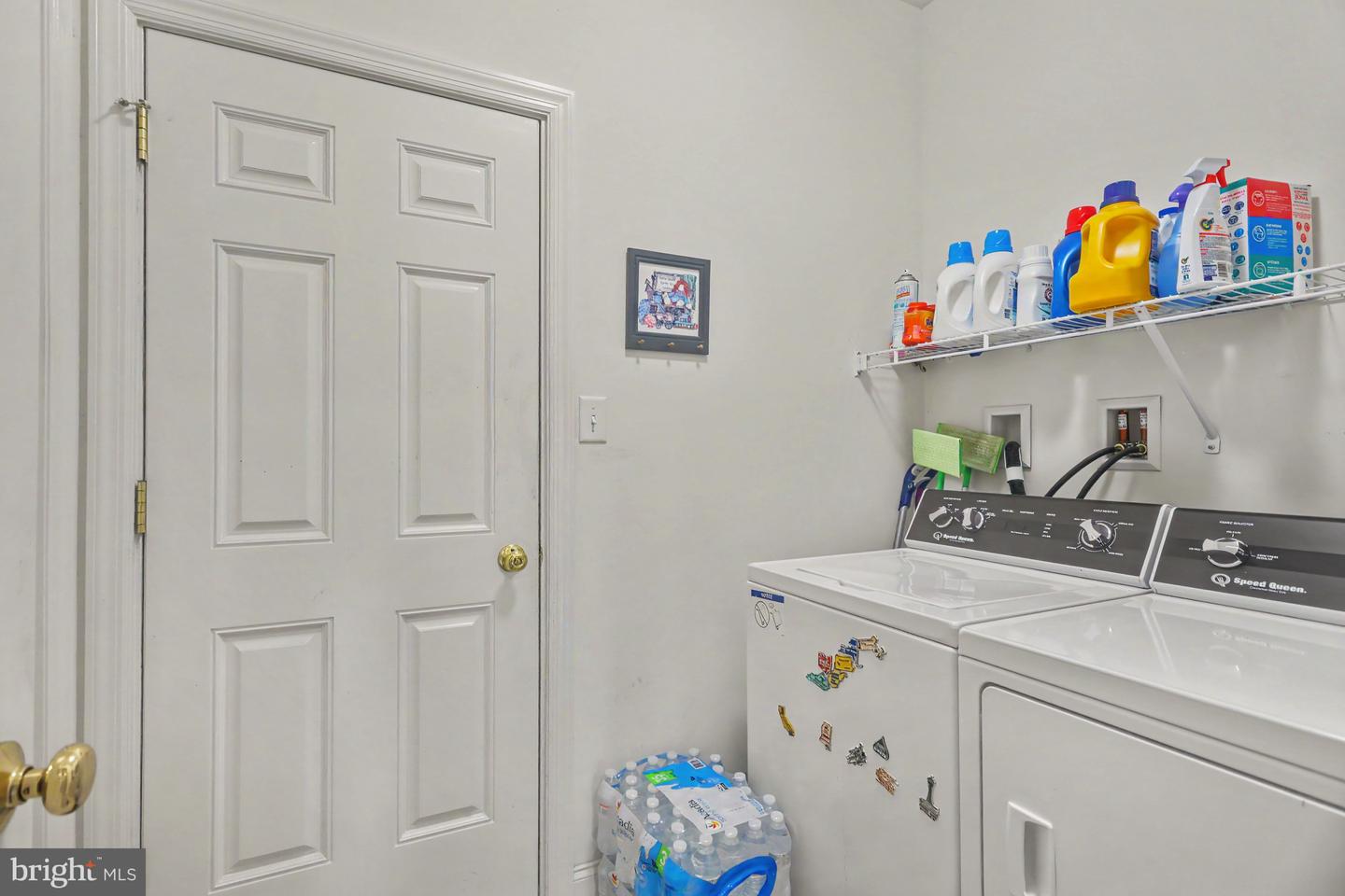 1317 Willow Creek Dr Property Photo 16