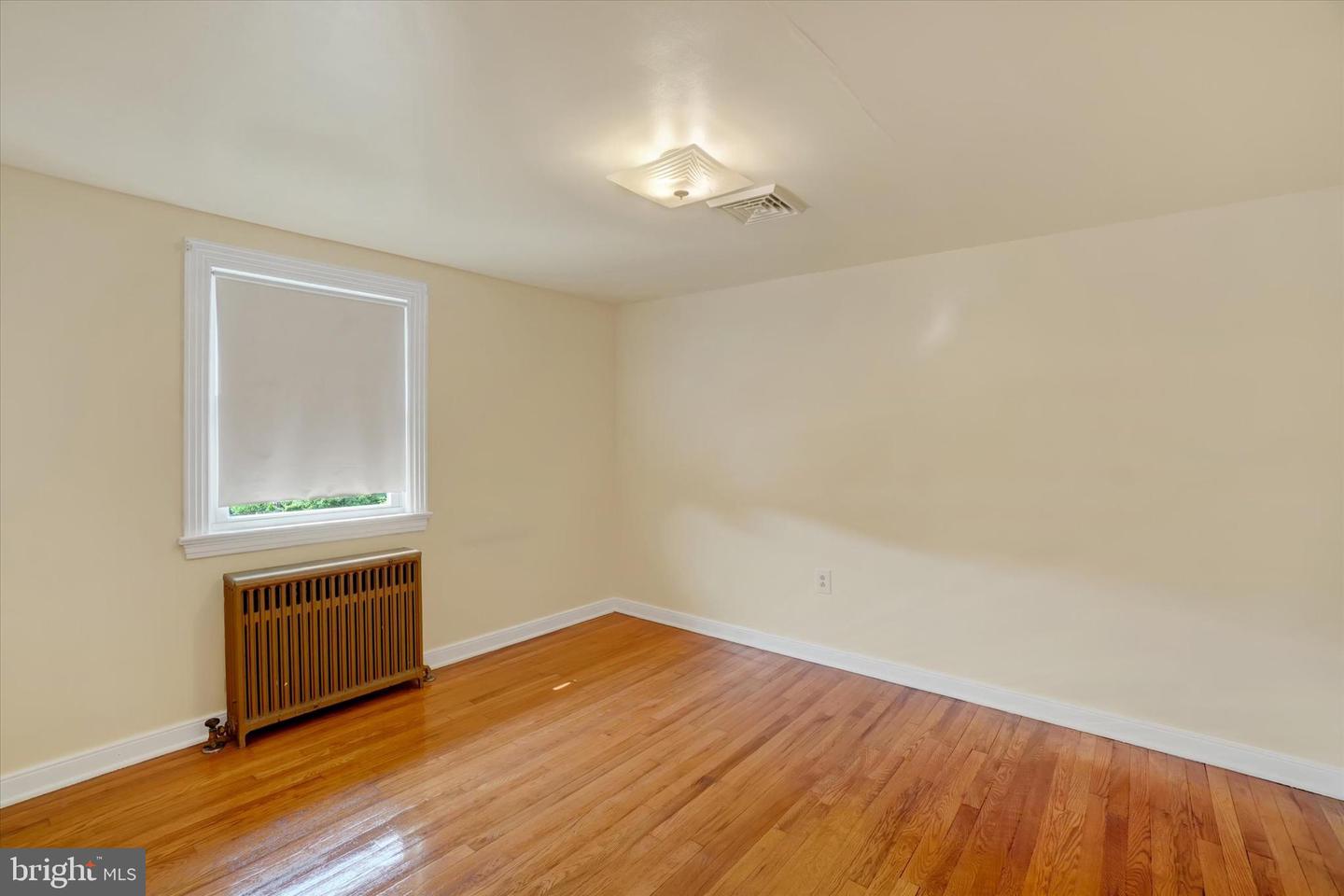 1120 Louise Ave Property Photo 15