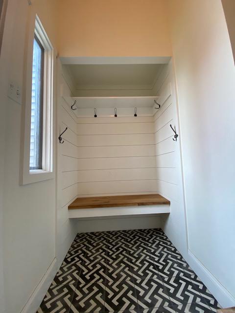 228 Fairview Ave Property Photo 6