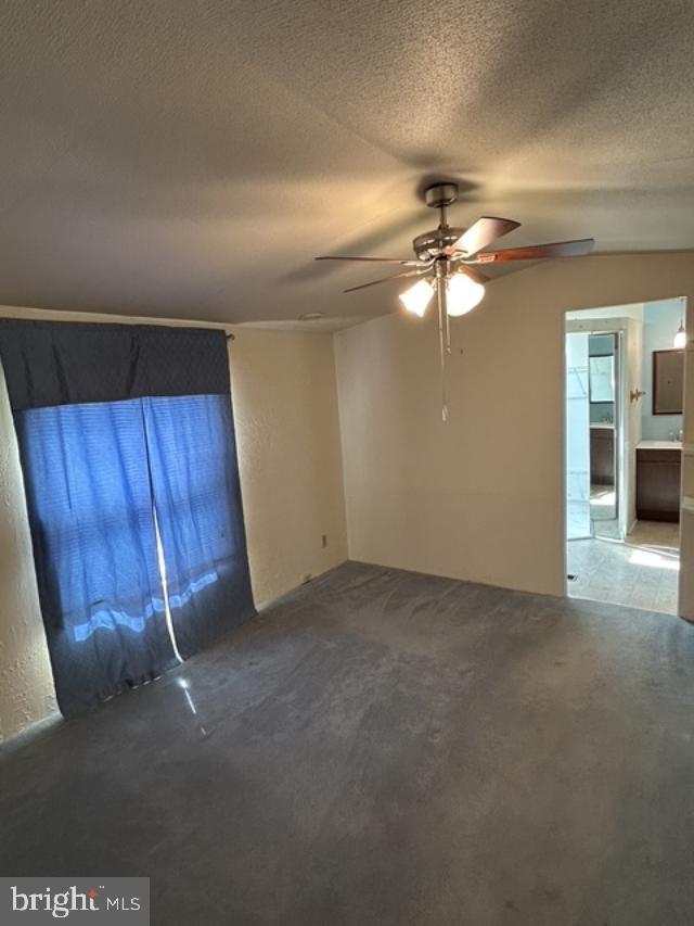21 S Green Acres Cir Property Photo 13
