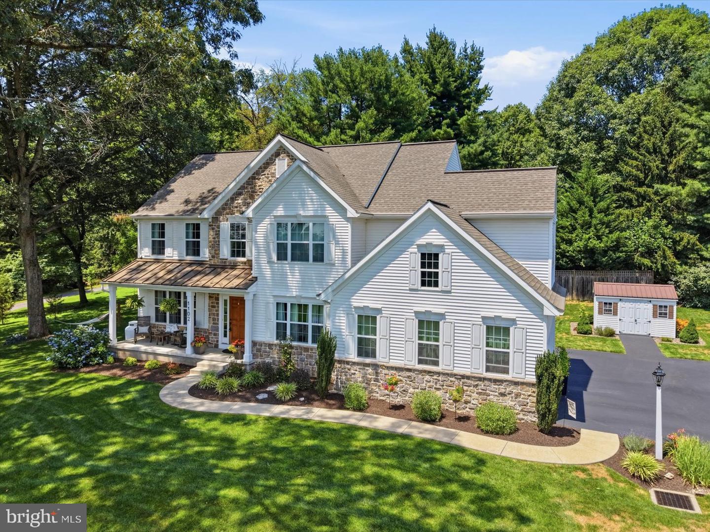 1102 Orchard Rd Property Photo 2