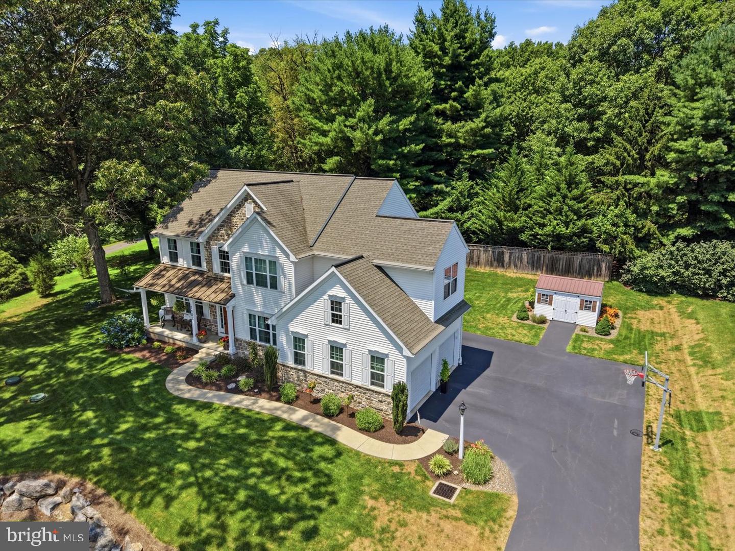 1102 Orchard Rd Property Photo 5