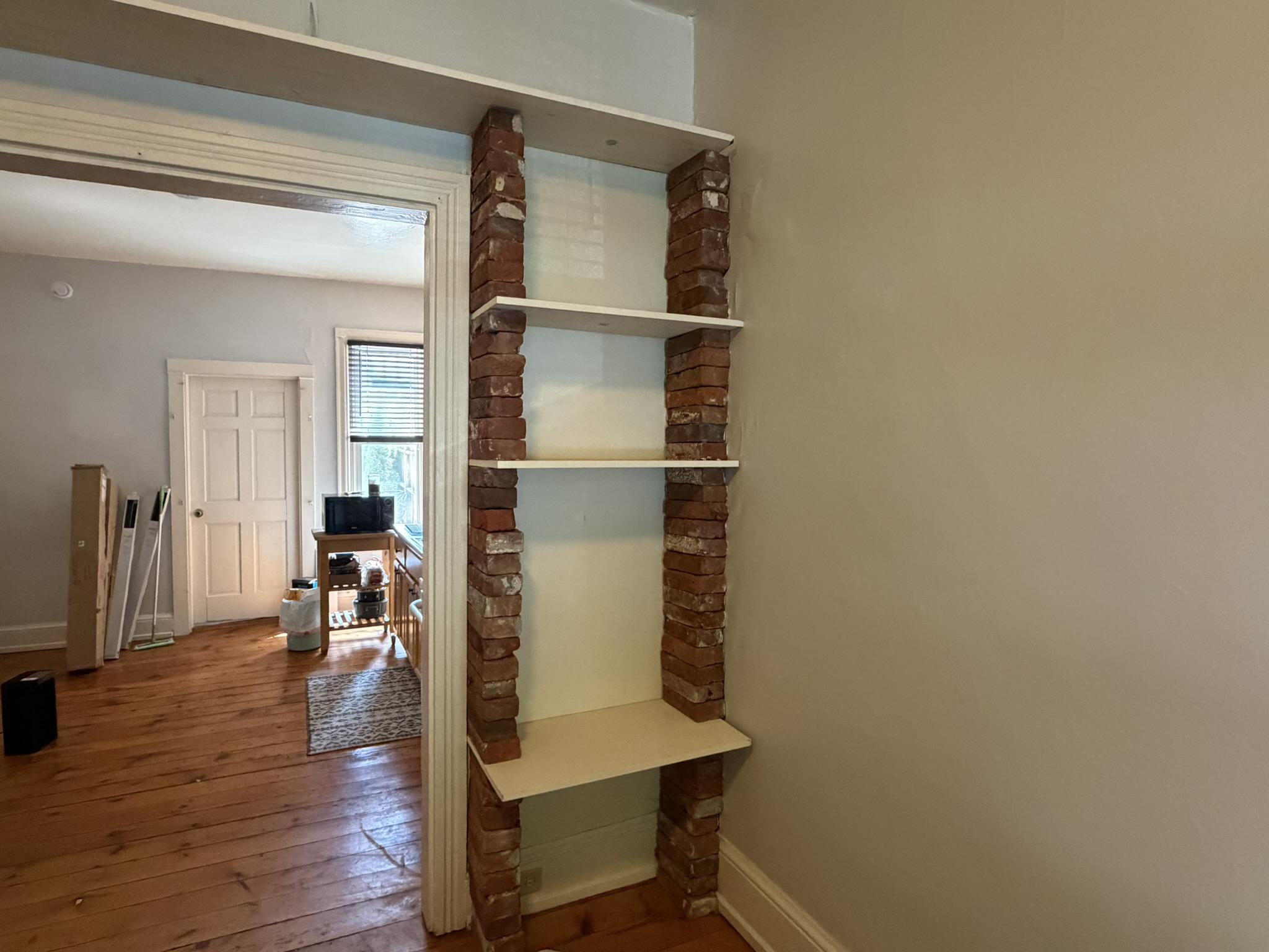 35 N Mulberry St Property Photo 7