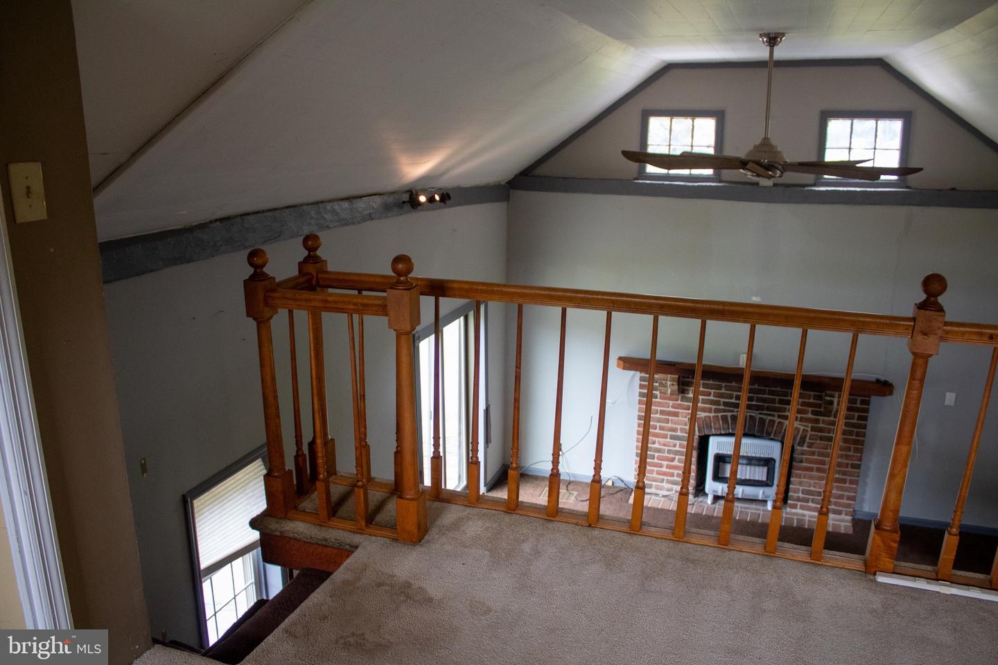 204 Herrville Rd Property Photo 10