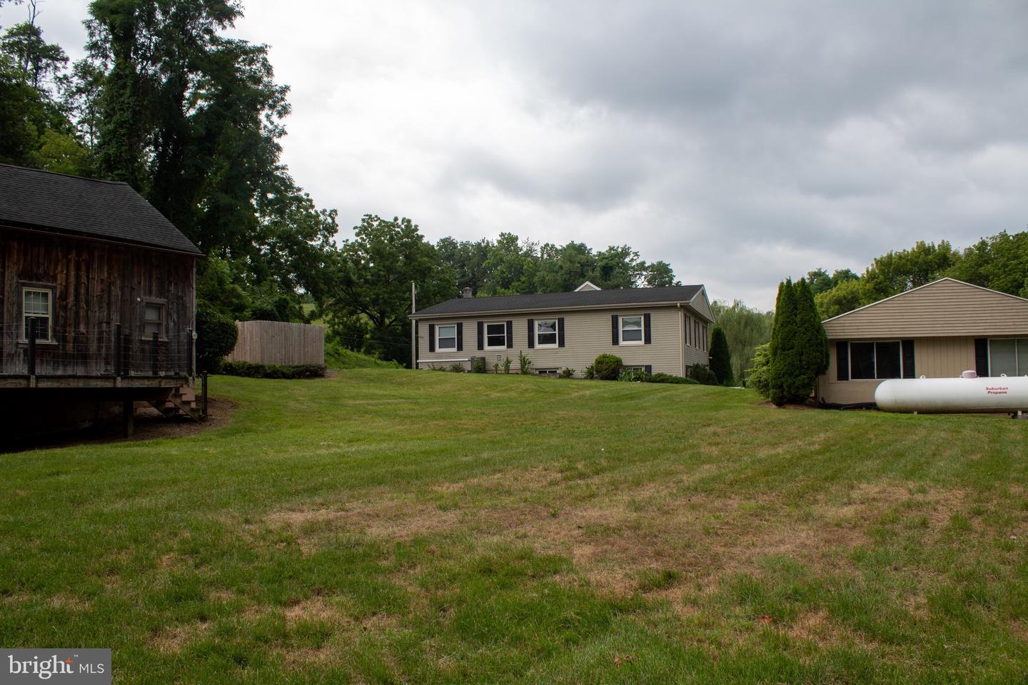 204 Herrville Rd Property Photo 75