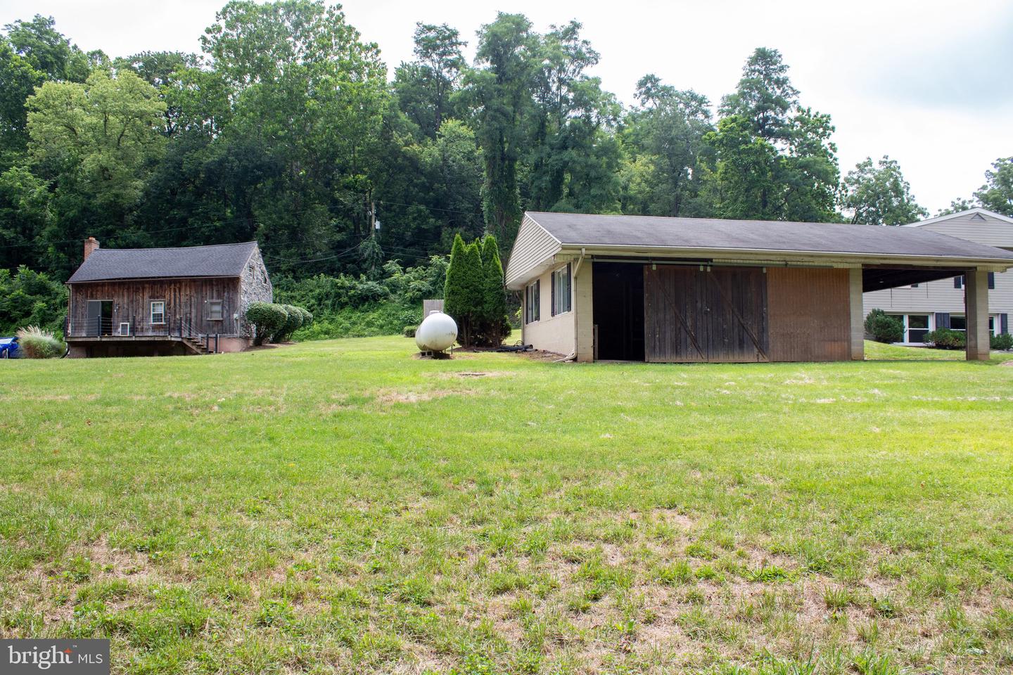 204 Herrville Rd Property Photo 78