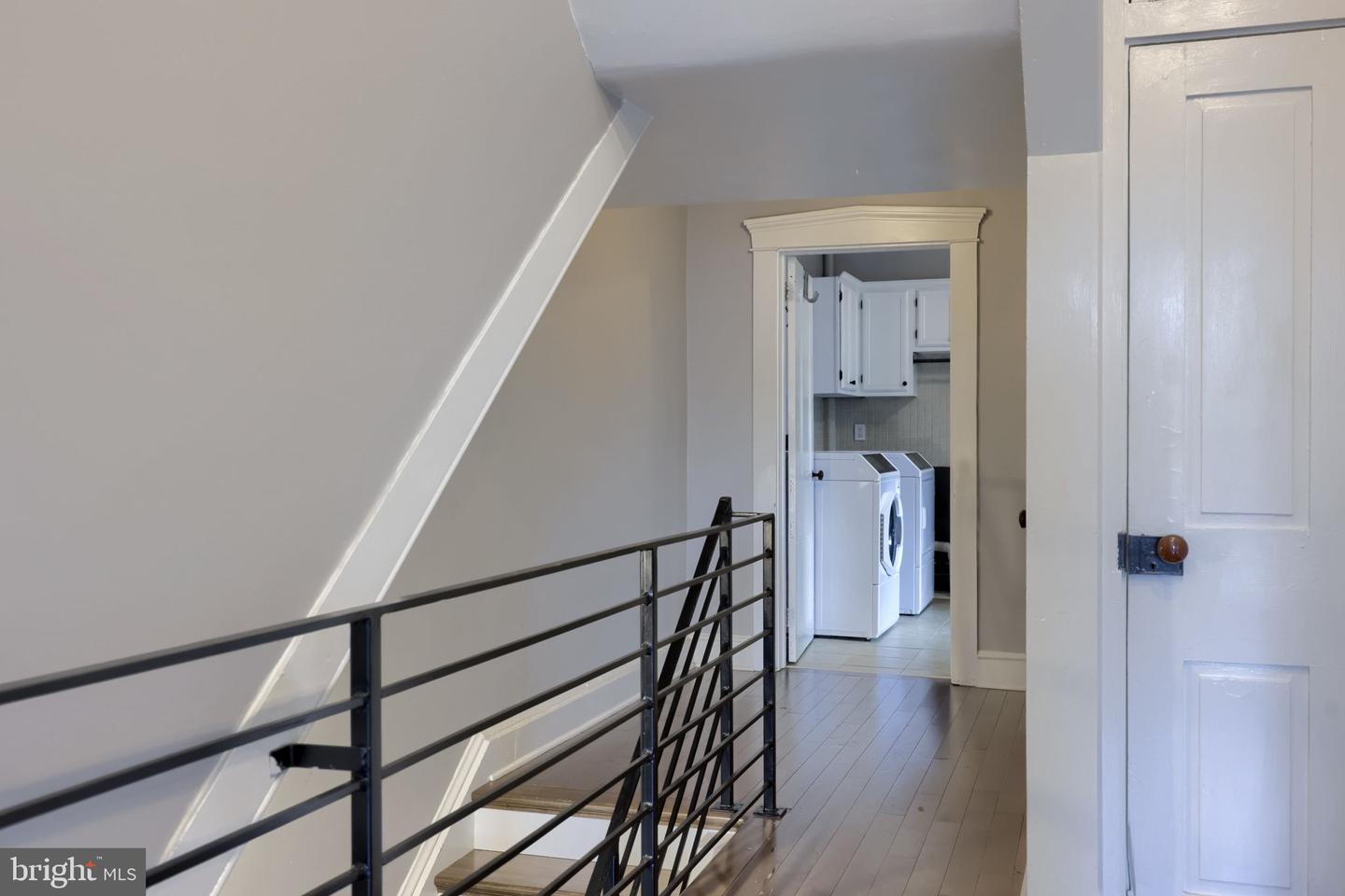 215 N Lime St Property Photo 35