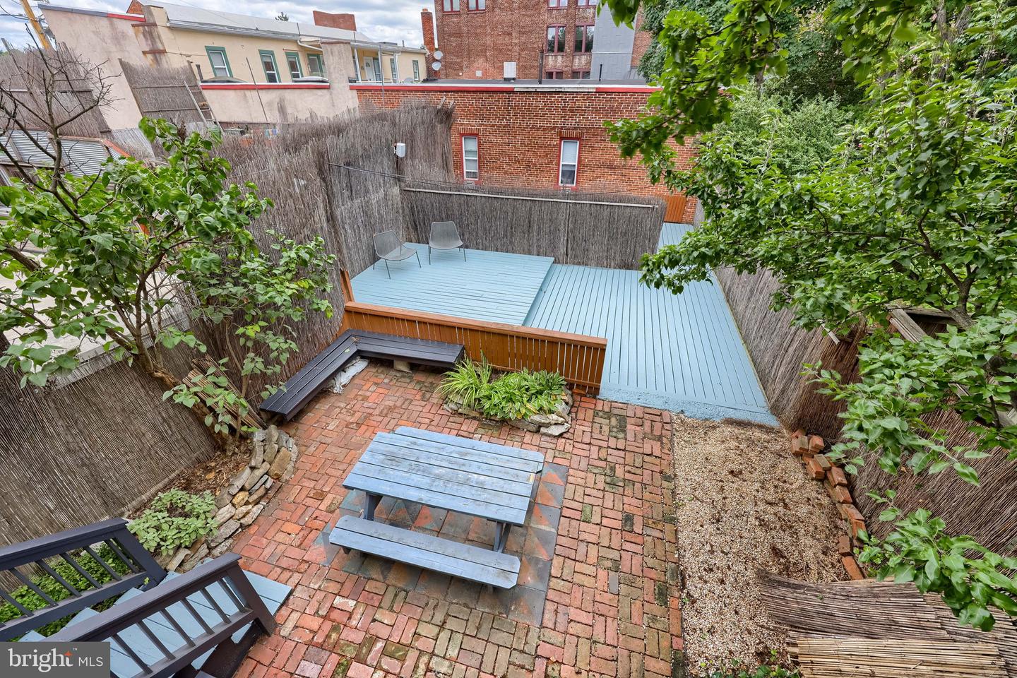 215 N Lime St Property Photo 57