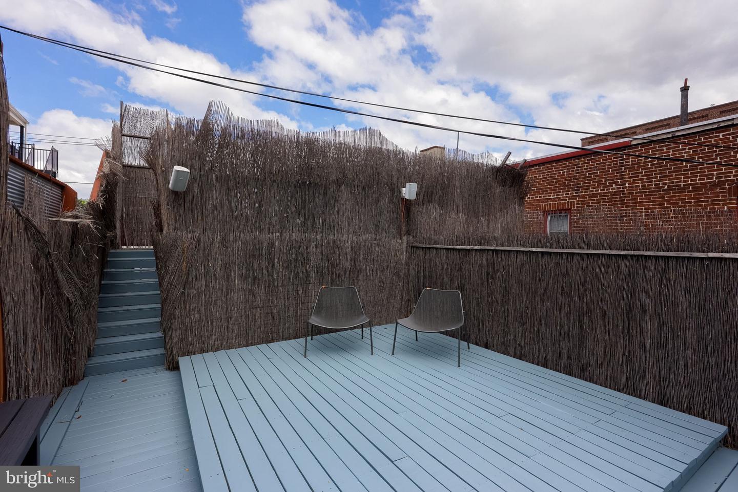 215 N Lime St Property Photo 62
