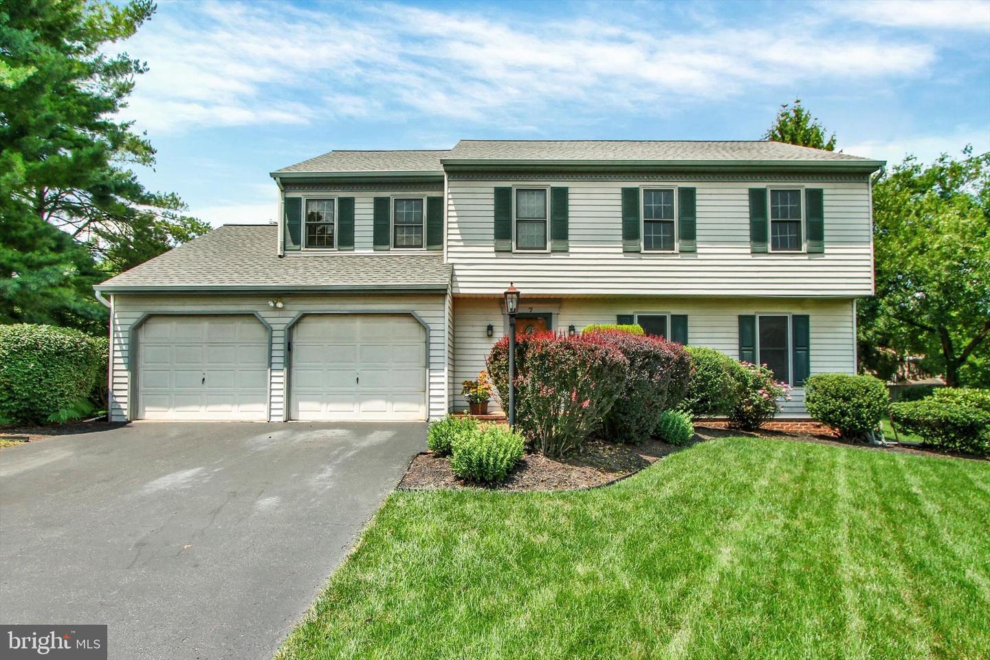 7 Kingston Ct Property Photo 1