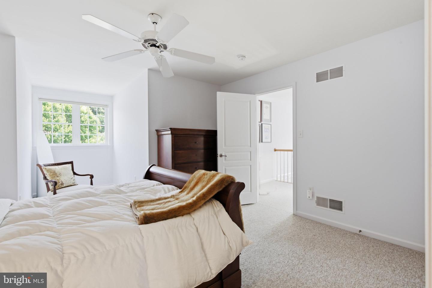 848 Huntington Pl Property Photo 38