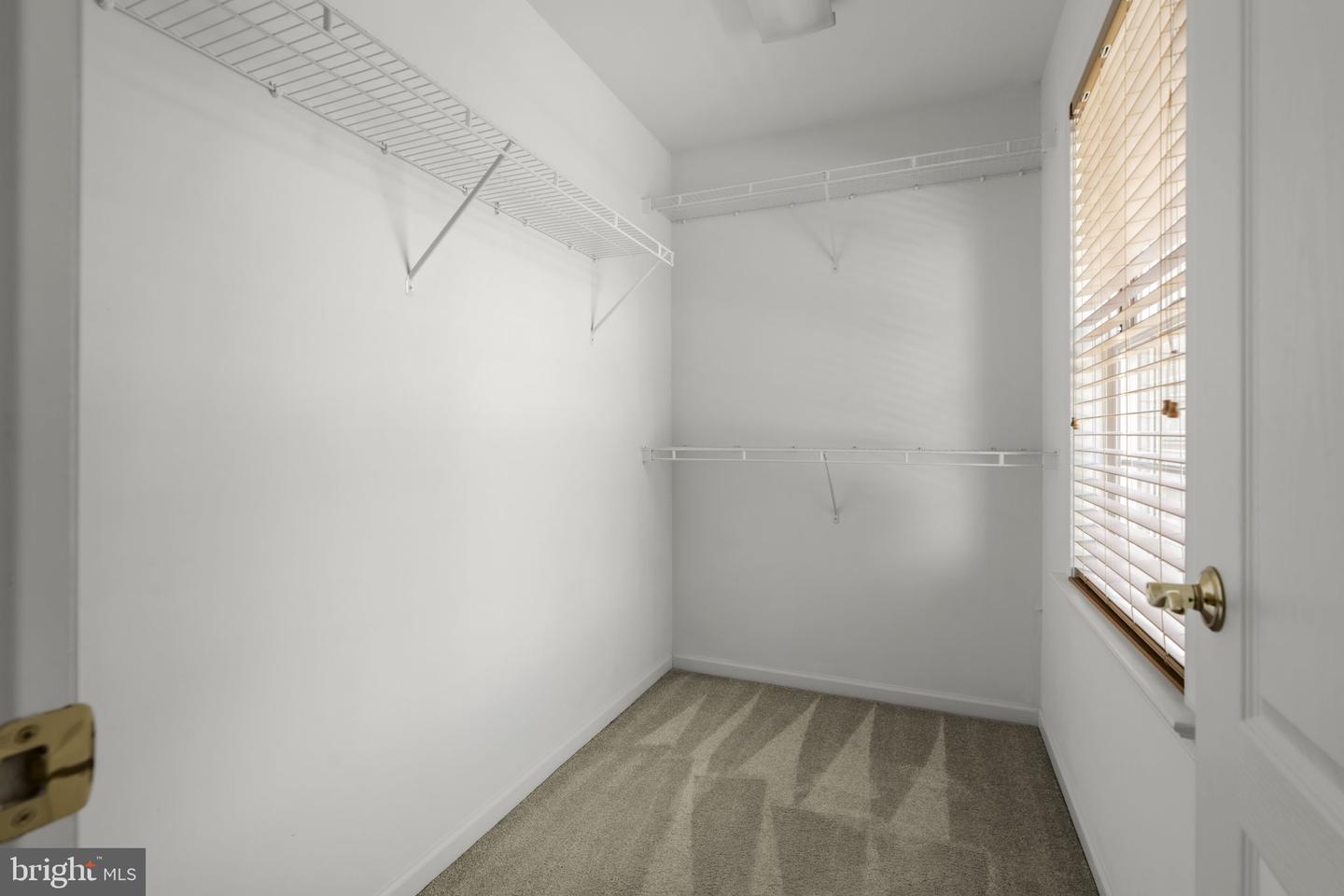 249 Fieldcrest Ln Property Photo 31