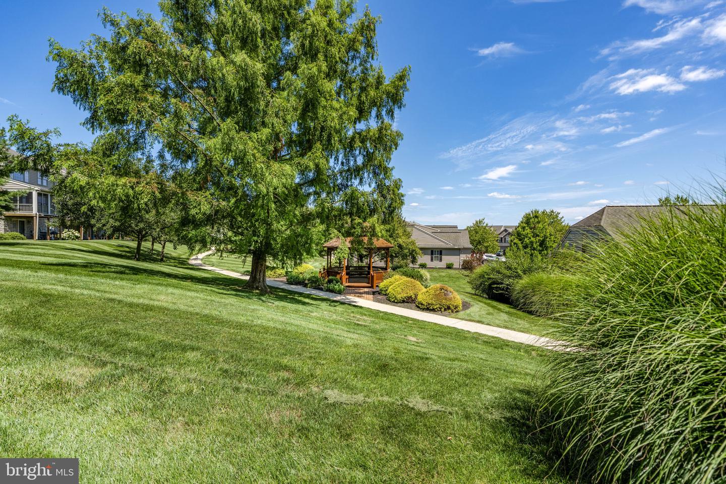 249 Fieldcrest Ln Property Photo 44