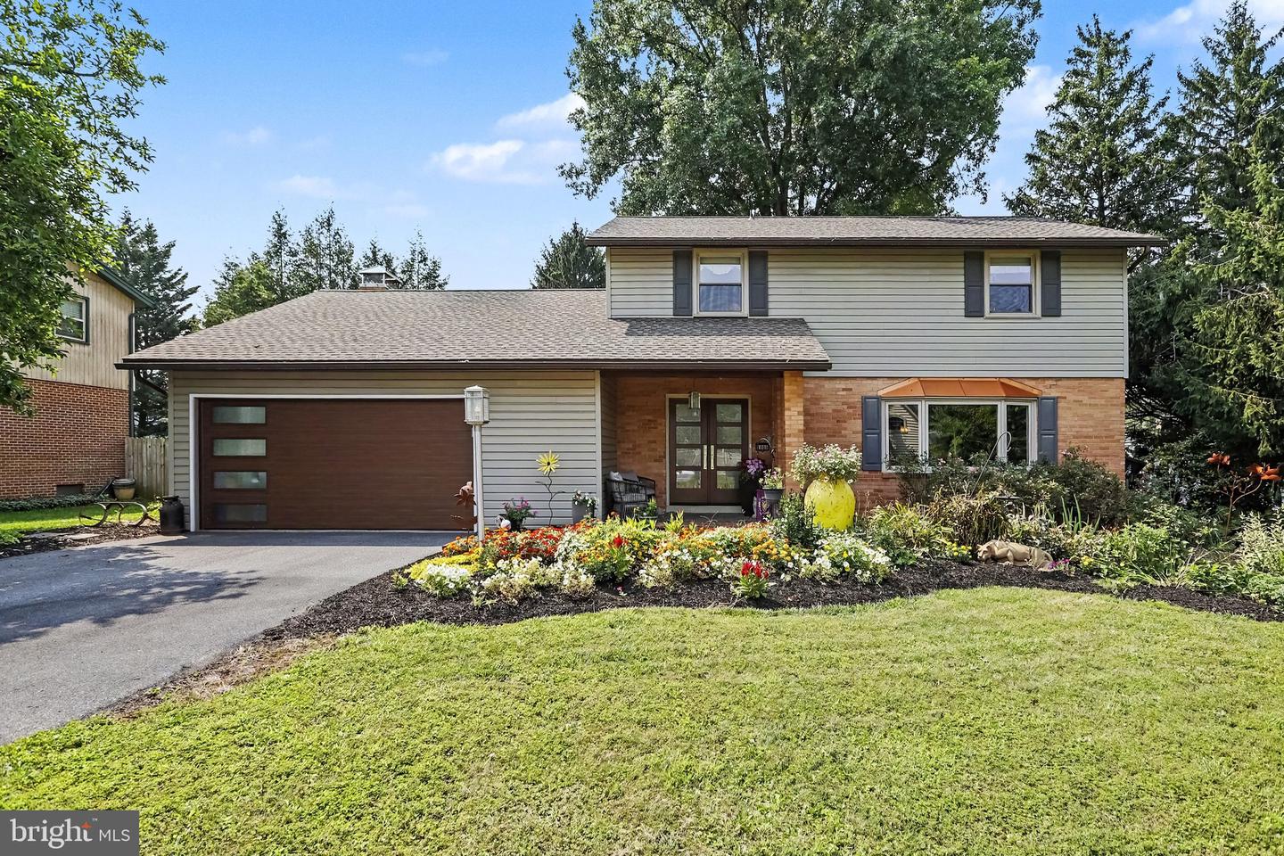 1080 Lambley Rd Property Photo 1