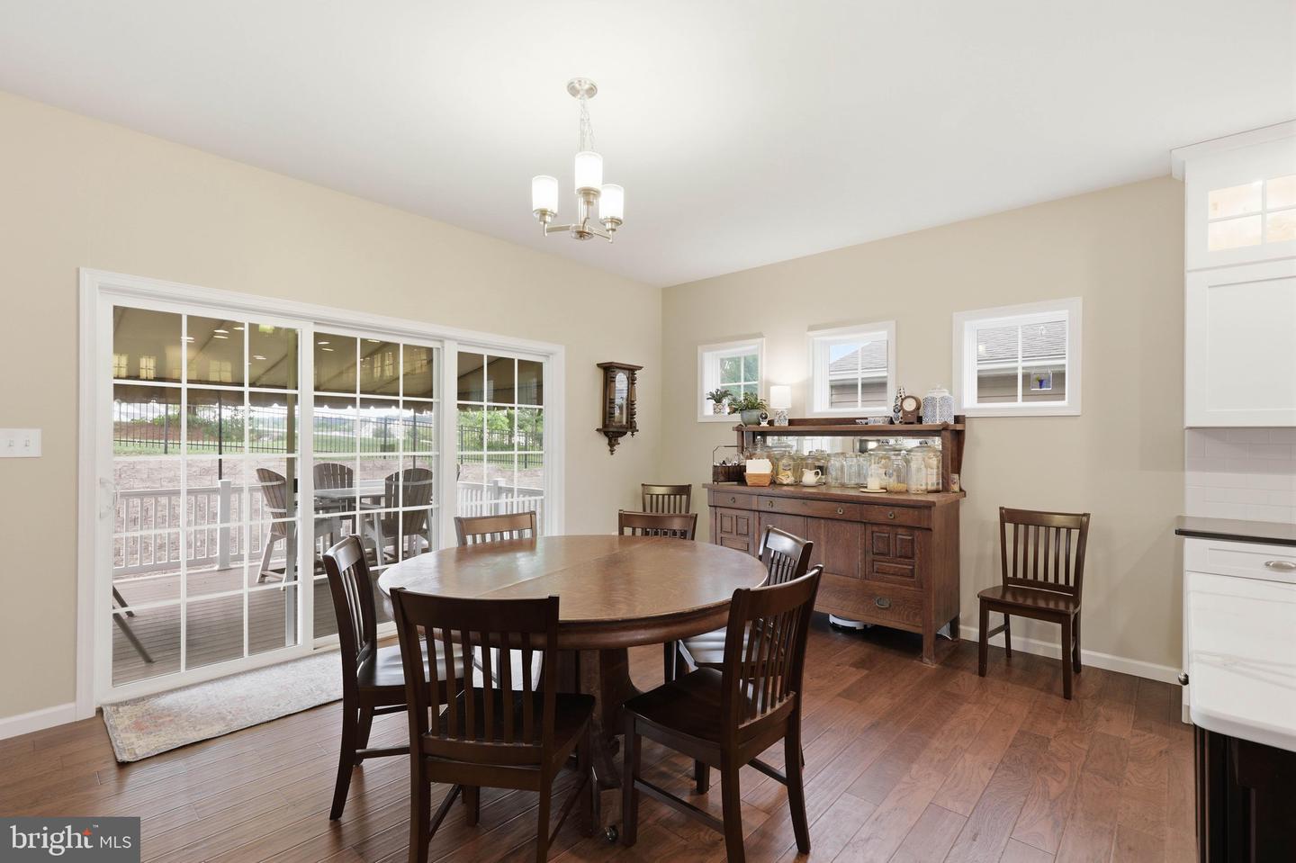 33 Alderwood Way Property Photo 25