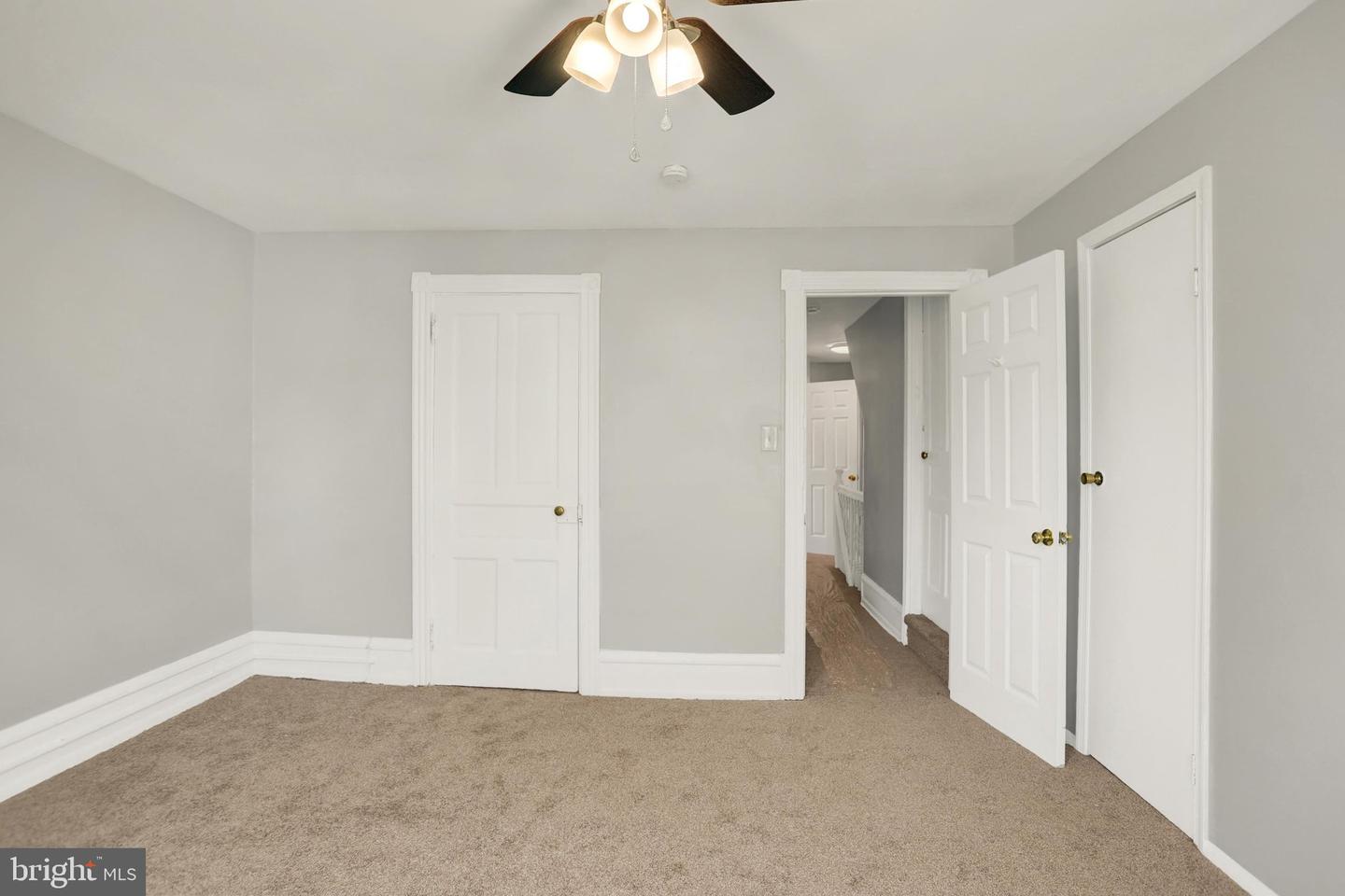 341 S Ann St Property Photo 21